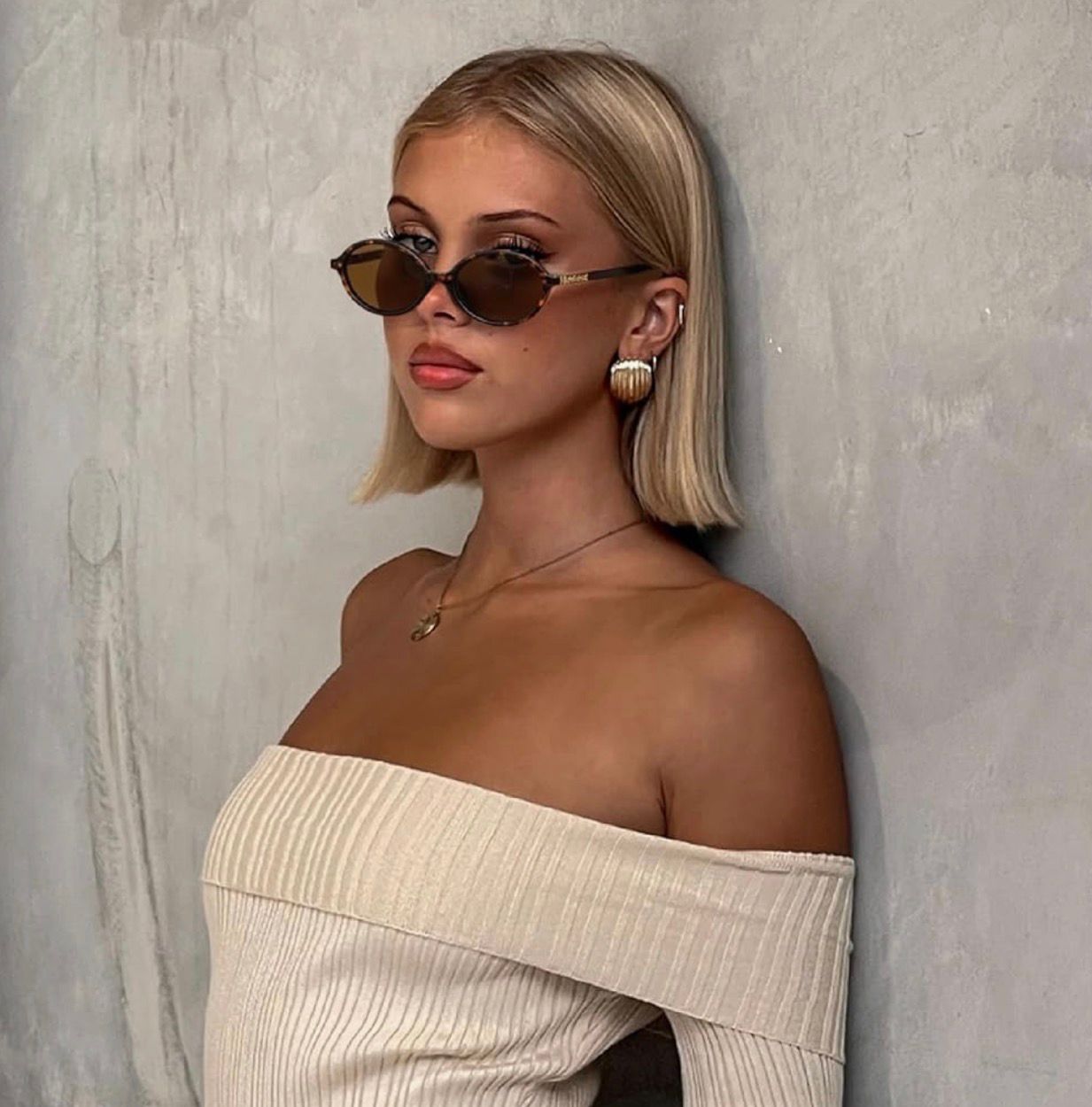 ViewJoy Retro Oval Sunglasses for Women Vintage 90s Y2K Trendy Designer Sun Glasses